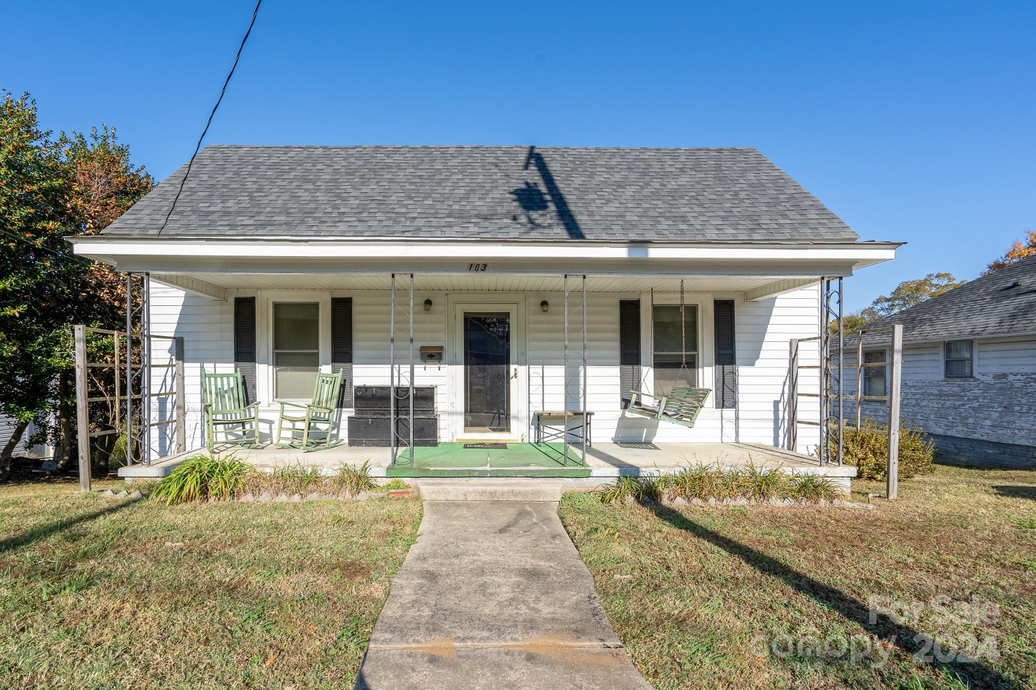 103 Meadow Avenue NE Concord NC 28025