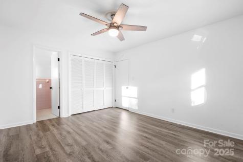 1185 10th Street Place Circle NW Hickory NC 28601