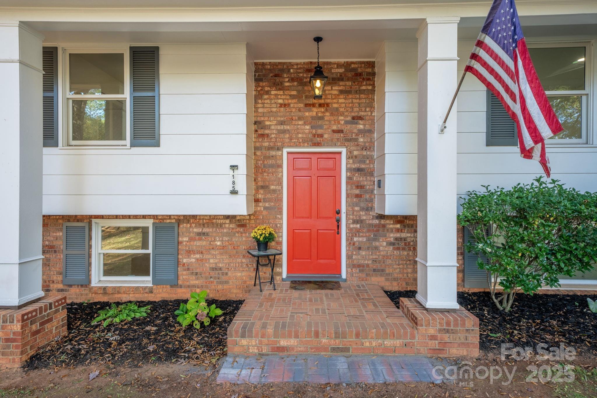 1185 10th Street Place Circle NW Hickory NC 28601