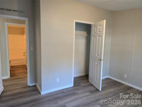 1731 Lakeview Drive Statesville NC 28677