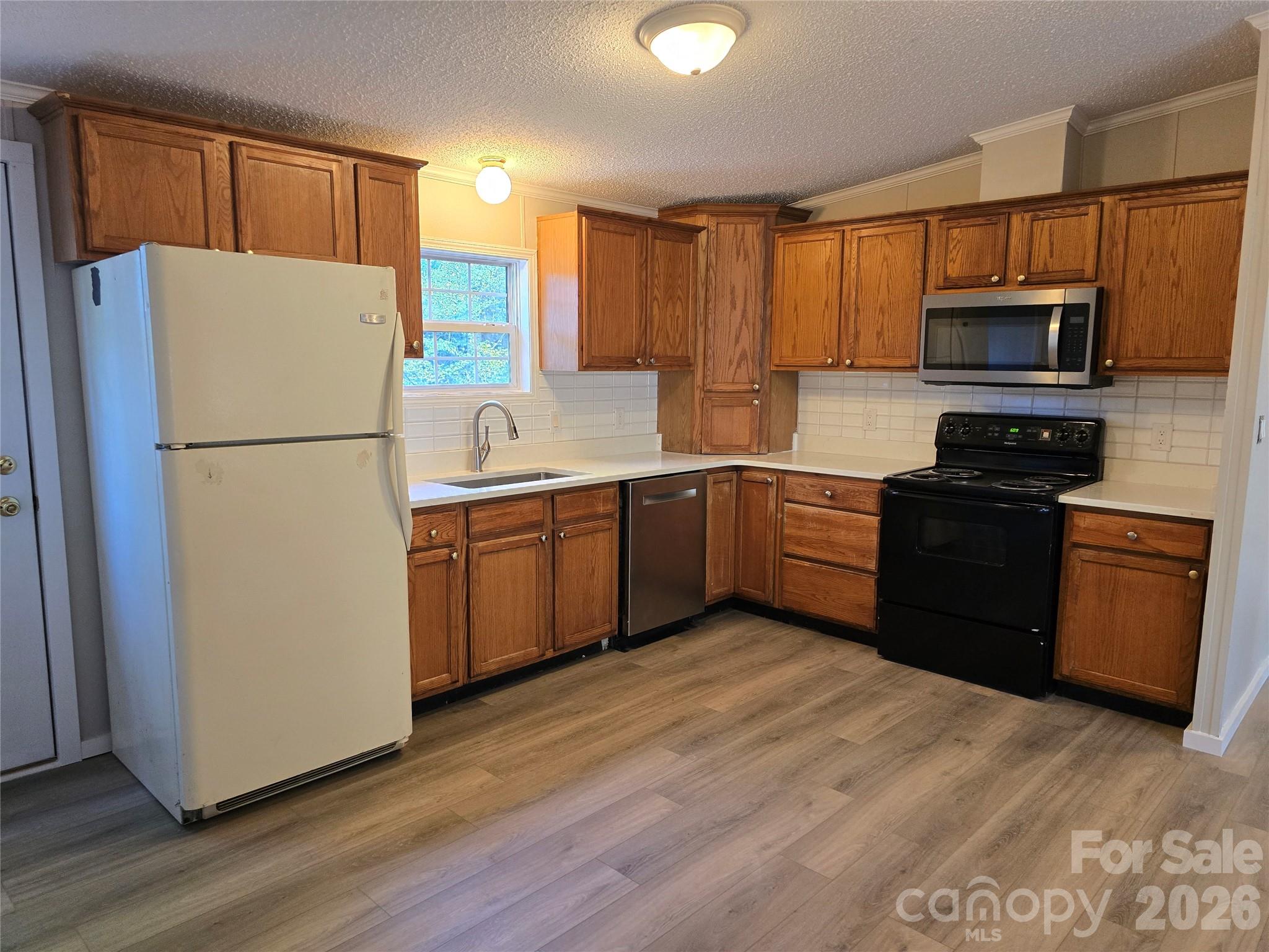 1731 Lakeview Drive Statesville NC 28677