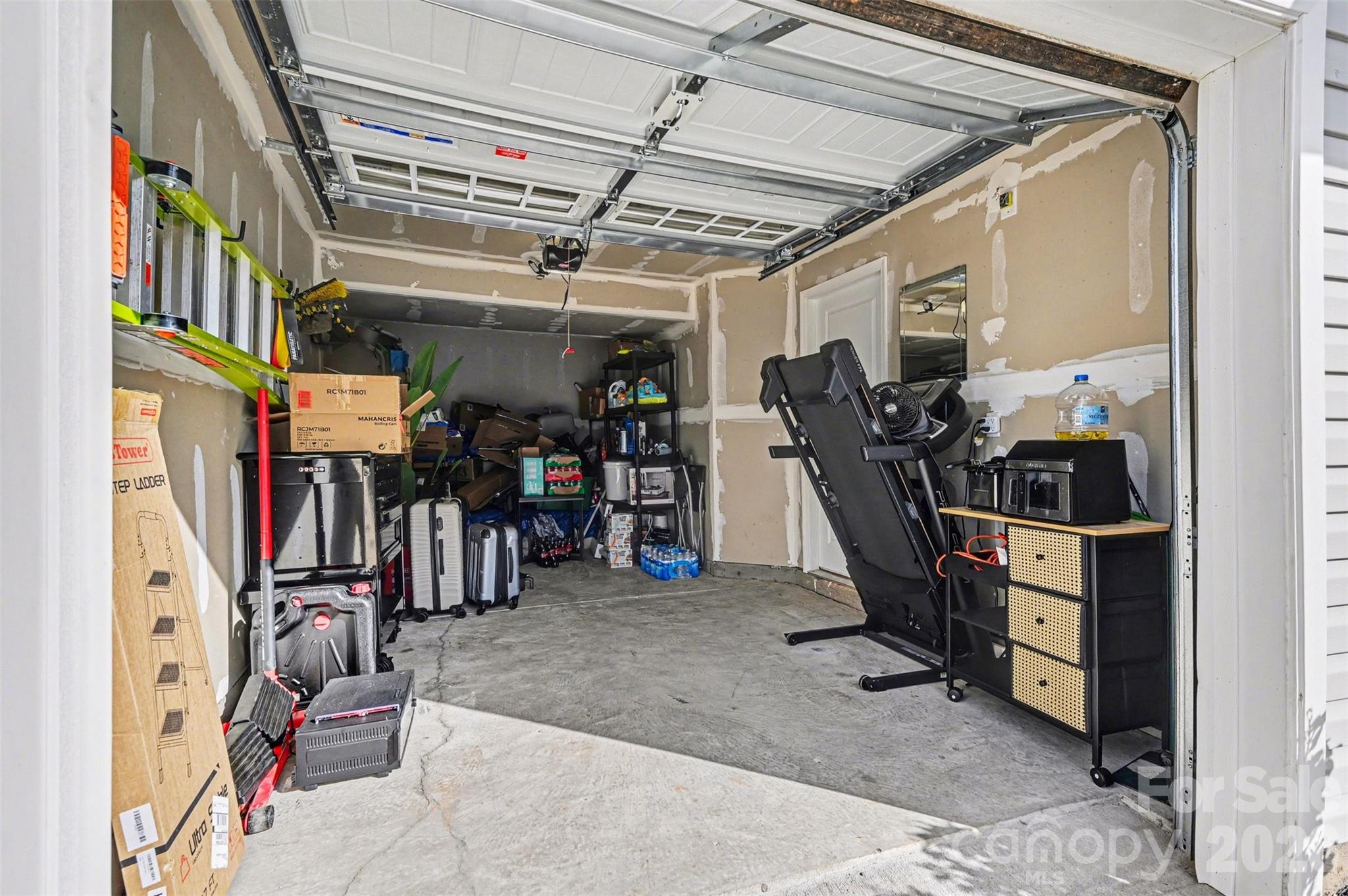 5051 Daybell Street Charlotte NC 28214