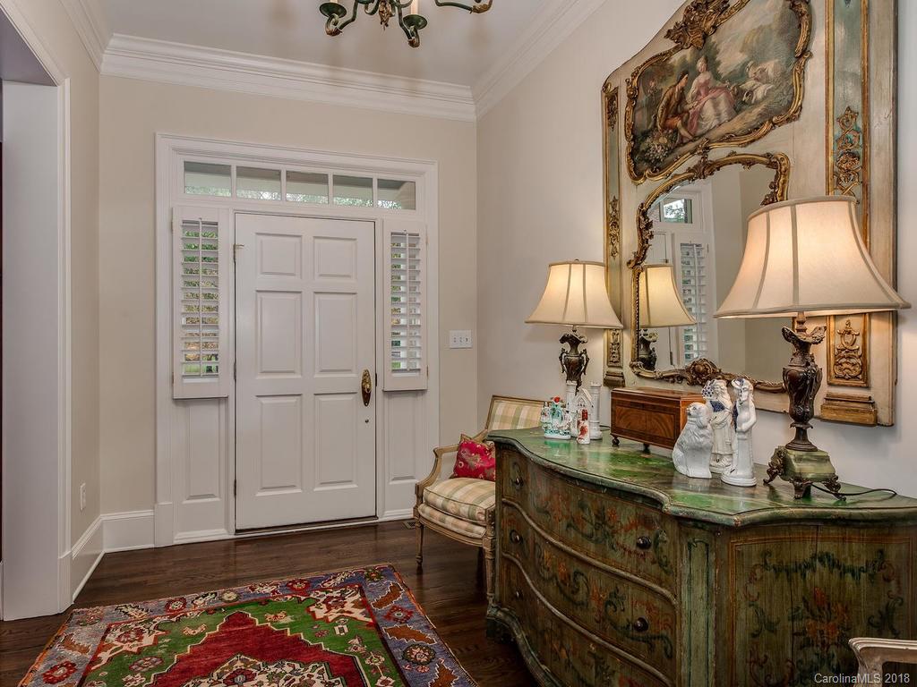 5142 Fairlawn Crescent Court Charlotte NC 28226
