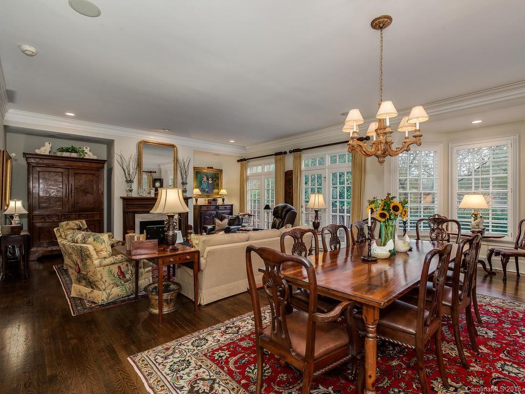 5142 Fairlawn Crescent Court Charlotte NC 28226