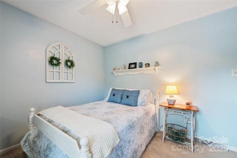 16 Fieldstone Court Arden NC 28704