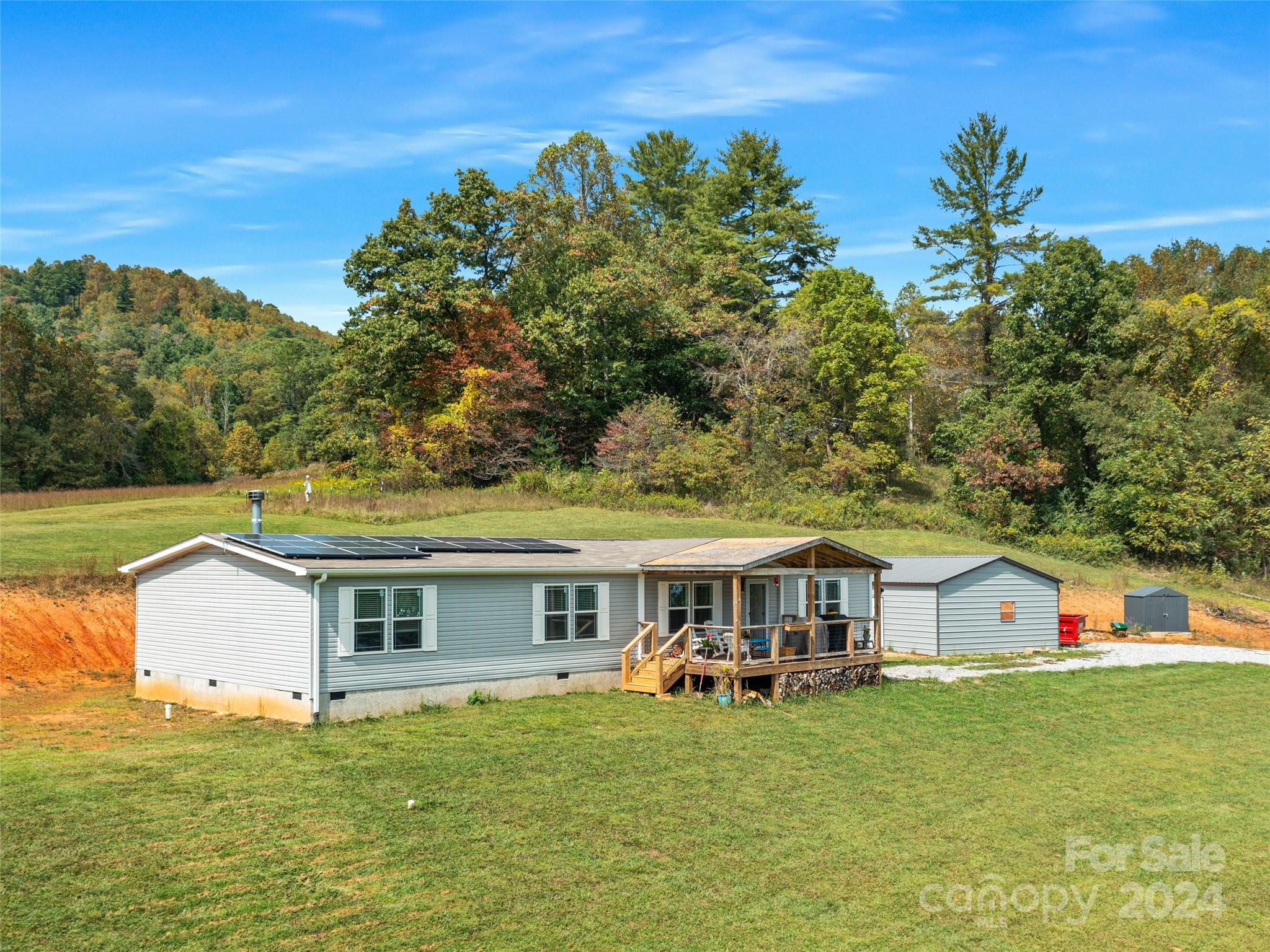 3734 Snow Creek Road Bakersville NC 28705
