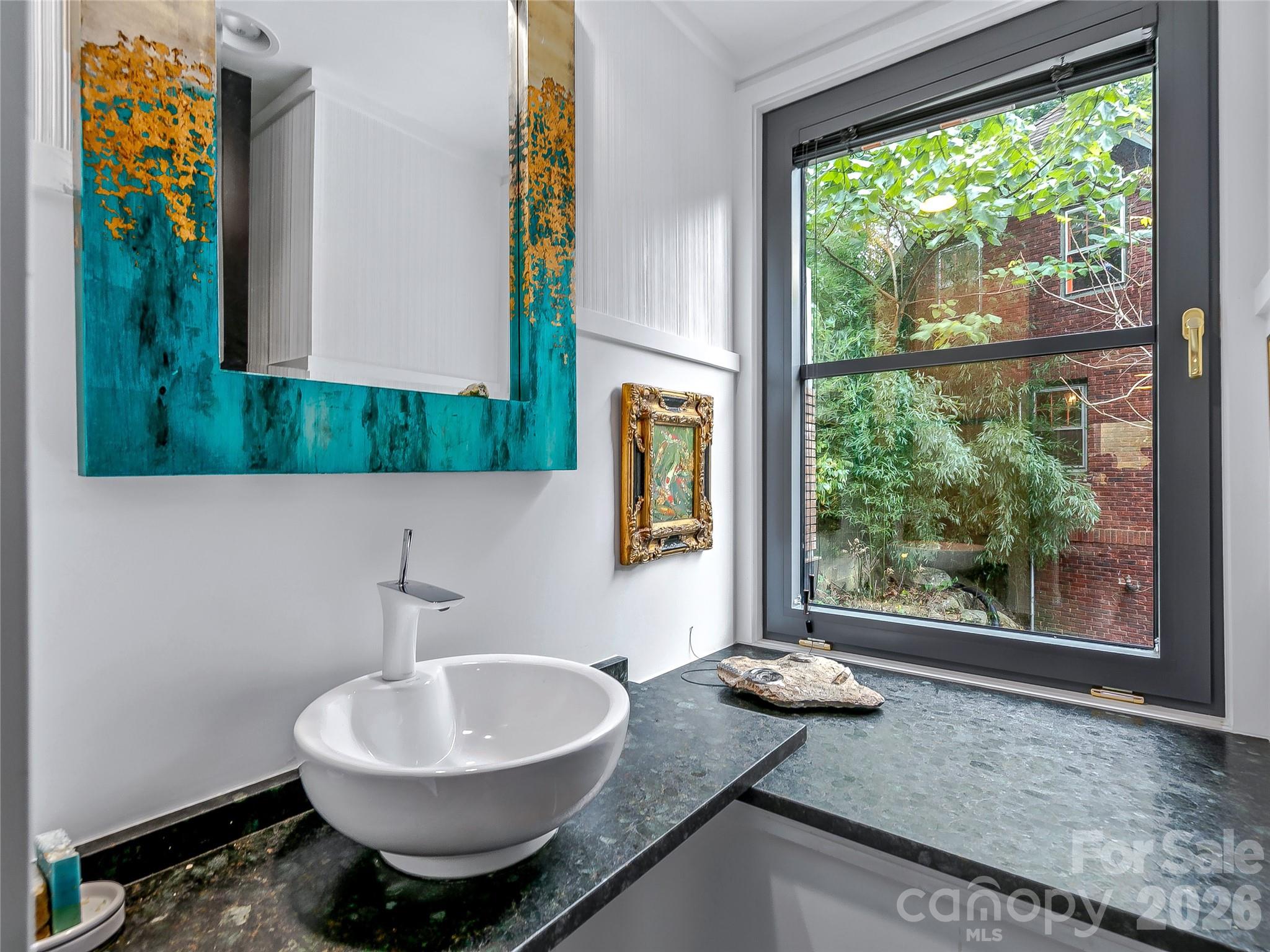 53 Buchanan Place Asheville NC 28801