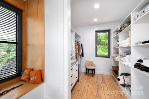 53 Buchanan Place Asheville NC 28801