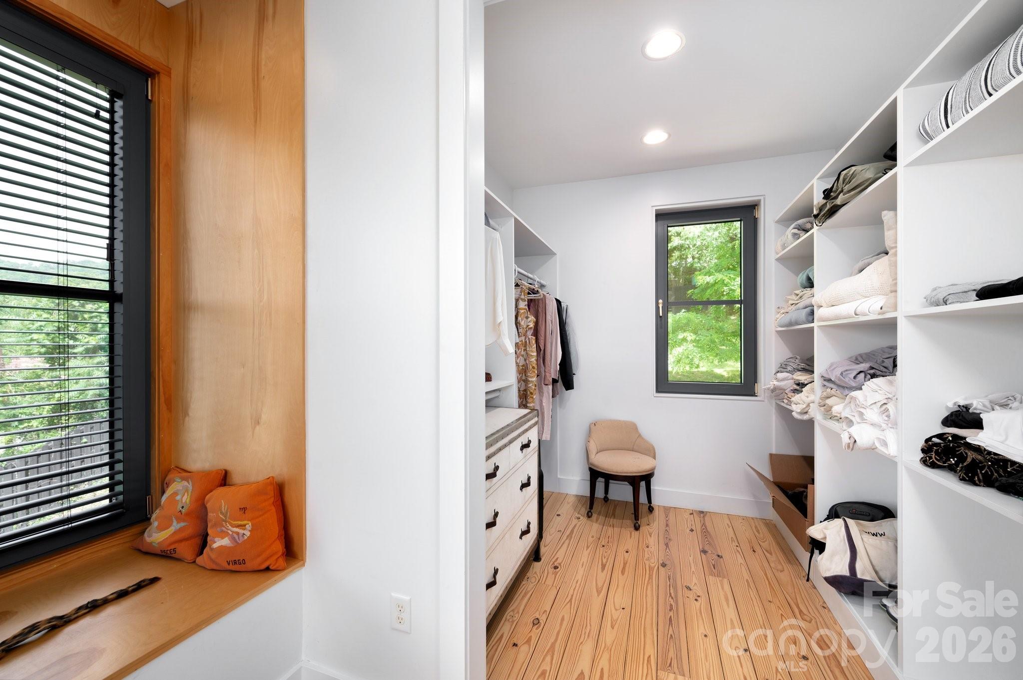 53 Buchanan Place Asheville NC 28801