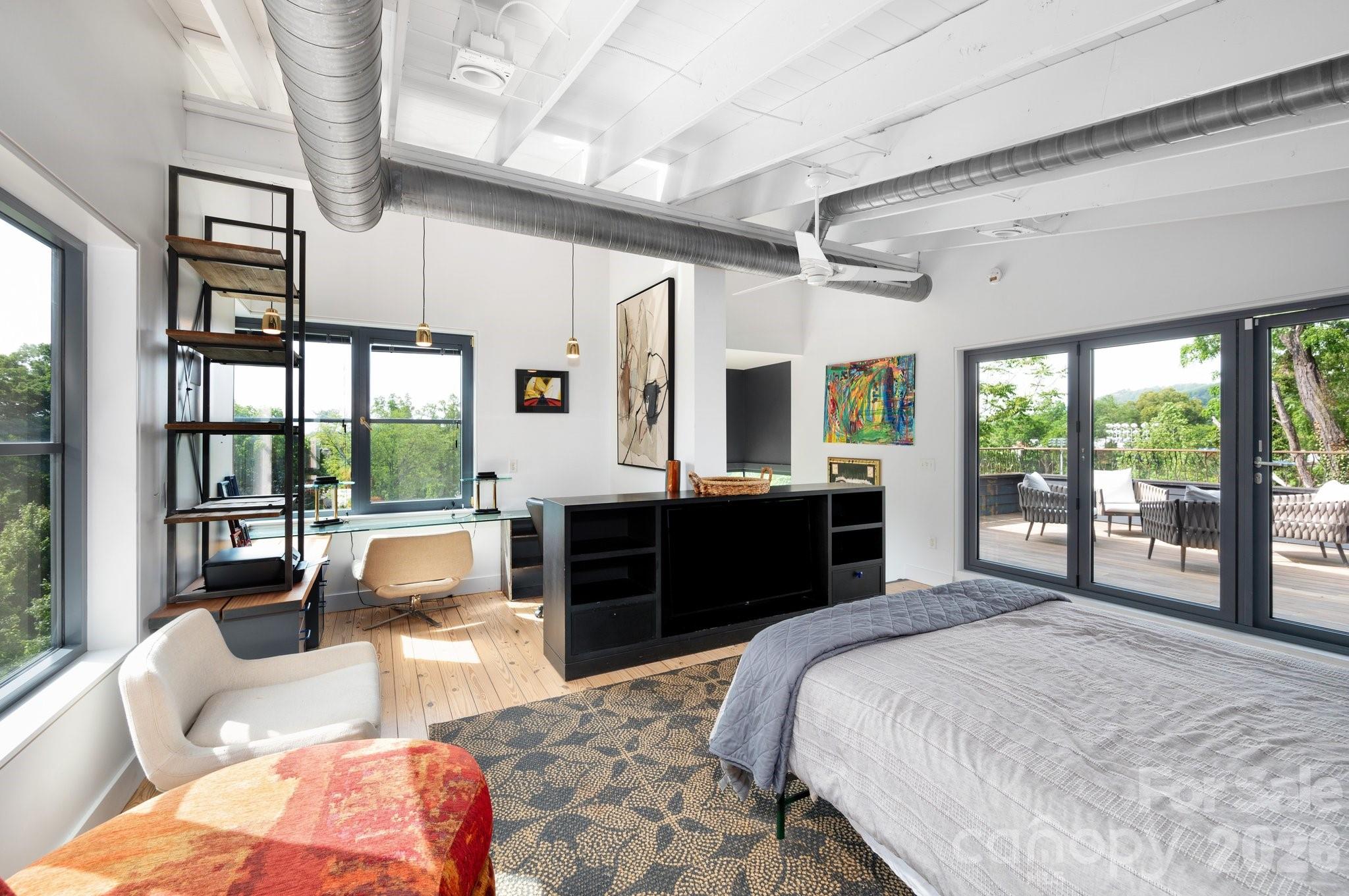 53 Buchanan Place Asheville NC 28801