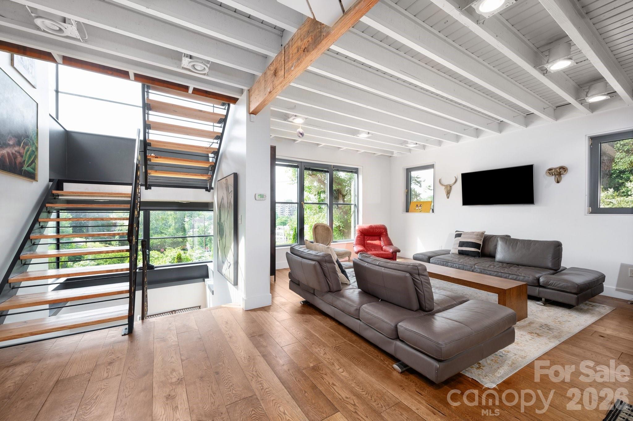 53 Buchanan Place Asheville NC 28801