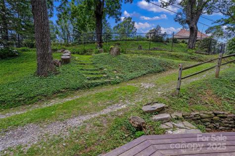 826 Town Mountain Road Asheville NC 28804