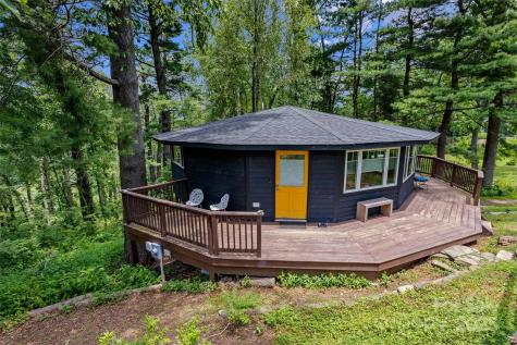 826 Town Mountain Road Asheville NC 28804