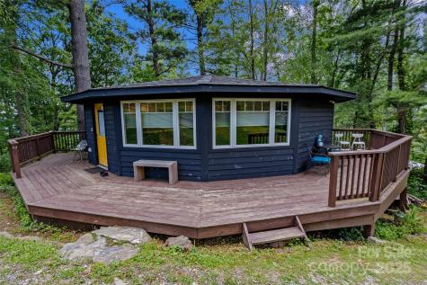826 Town Mountain Road Asheville NC 28804