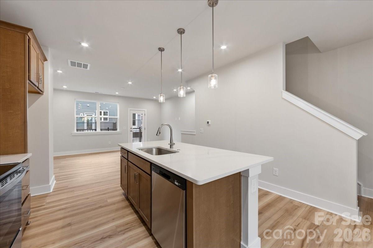 6008 Pivot Court Charlotte NC 28205