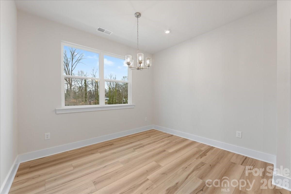 6008 Pivot Court Charlotte NC 28205