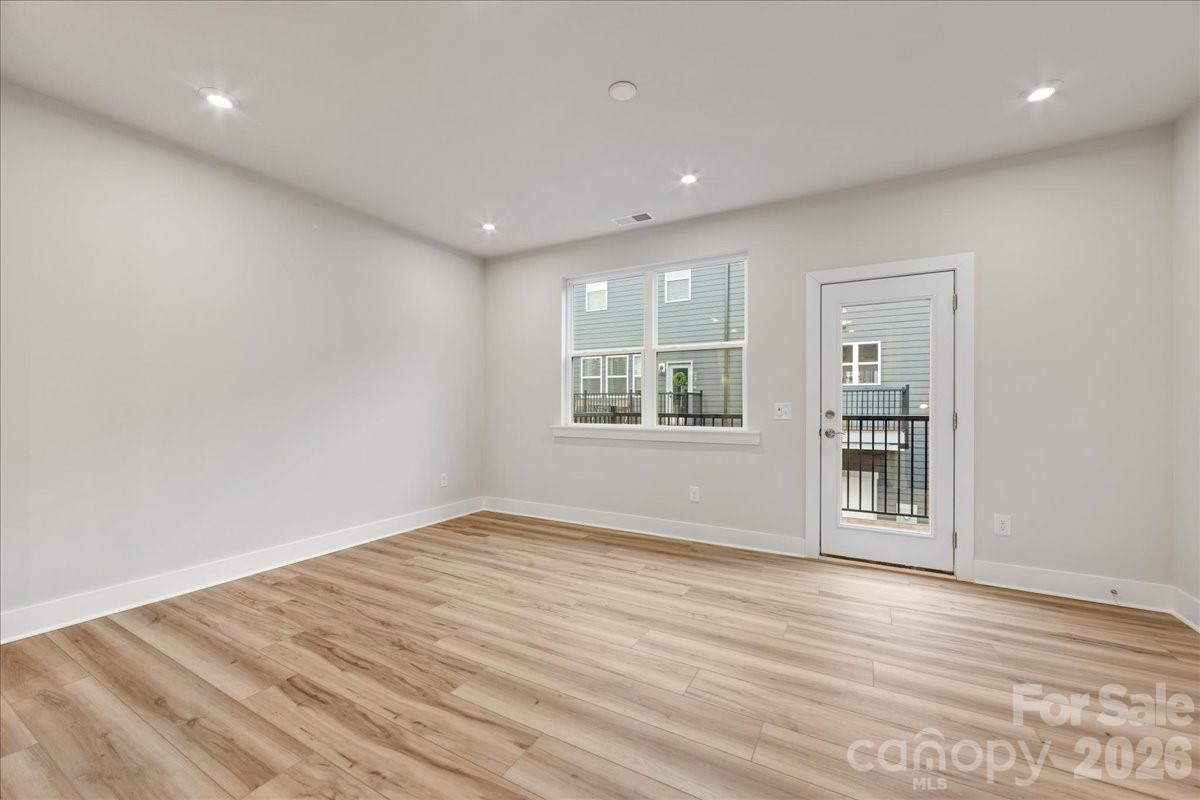 6008 Pivot Court Charlotte NC 28205
