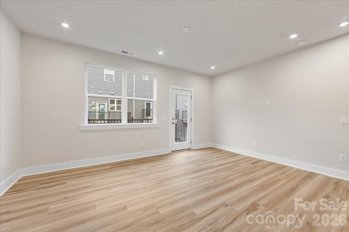 6008 Pivot Court Charlotte NC 28205