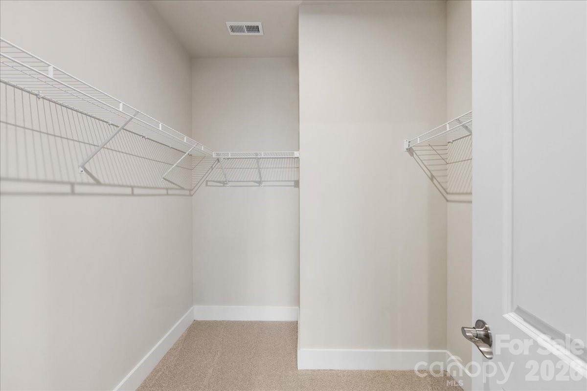 6008 Pivot Court Charlotte NC 28205