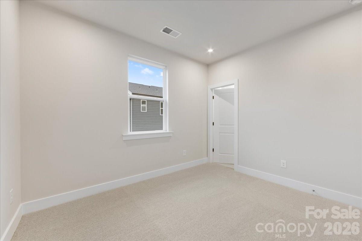 6008 Pivot Court Charlotte NC 28205