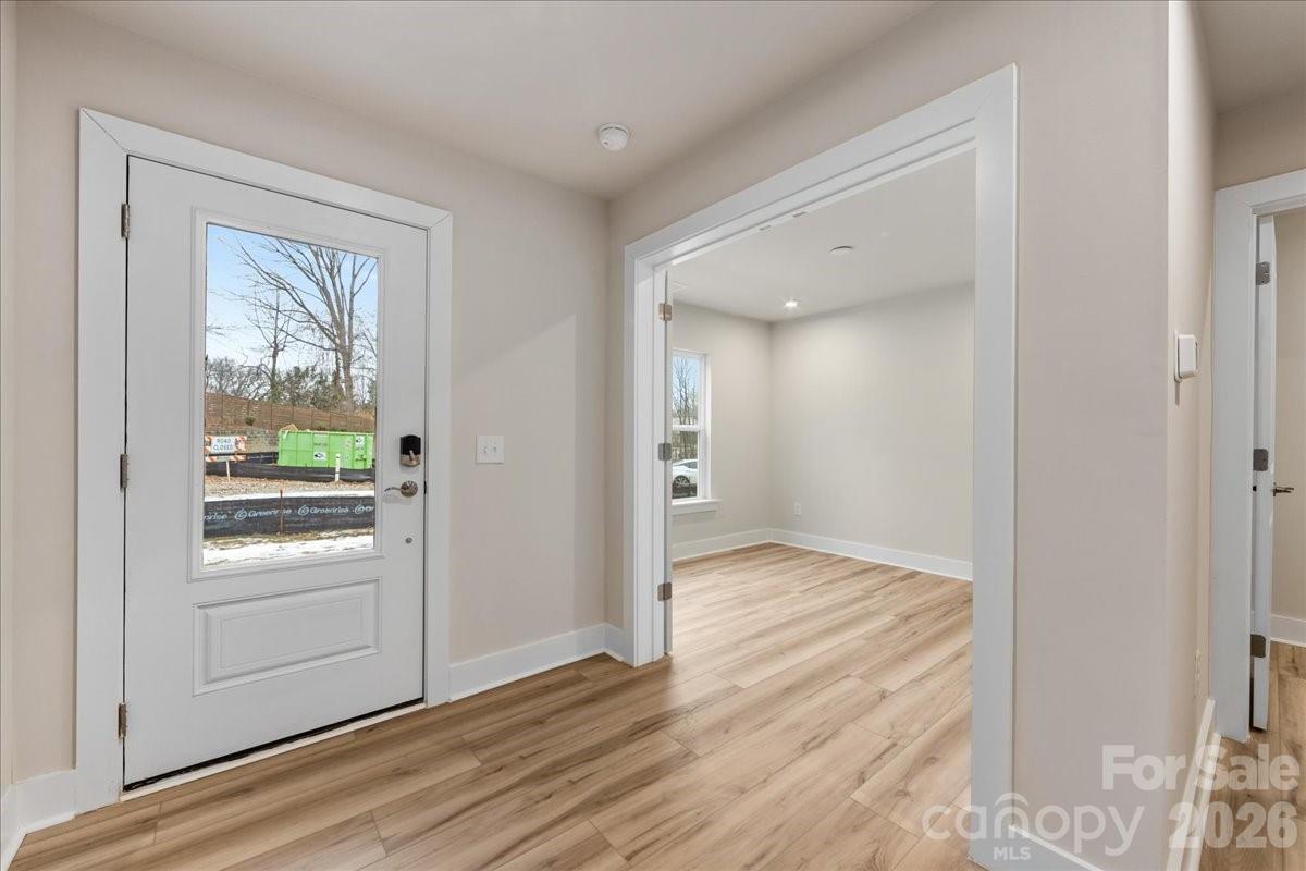 6008 Pivot Court Charlotte NC 28205