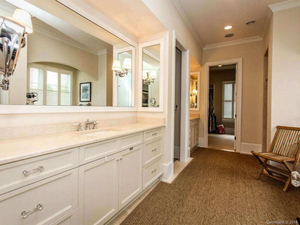 9106 Heydon Hall Circle Charlotte NC 28210