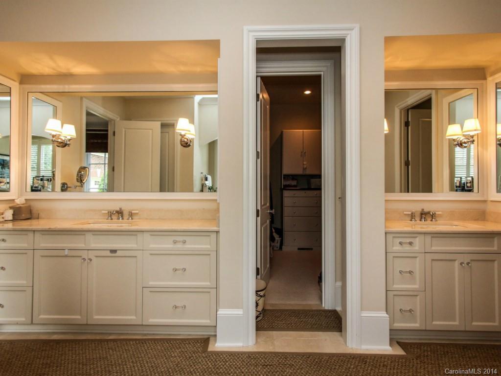 9106 Heydon Hall Circle Charlotte NC 28210