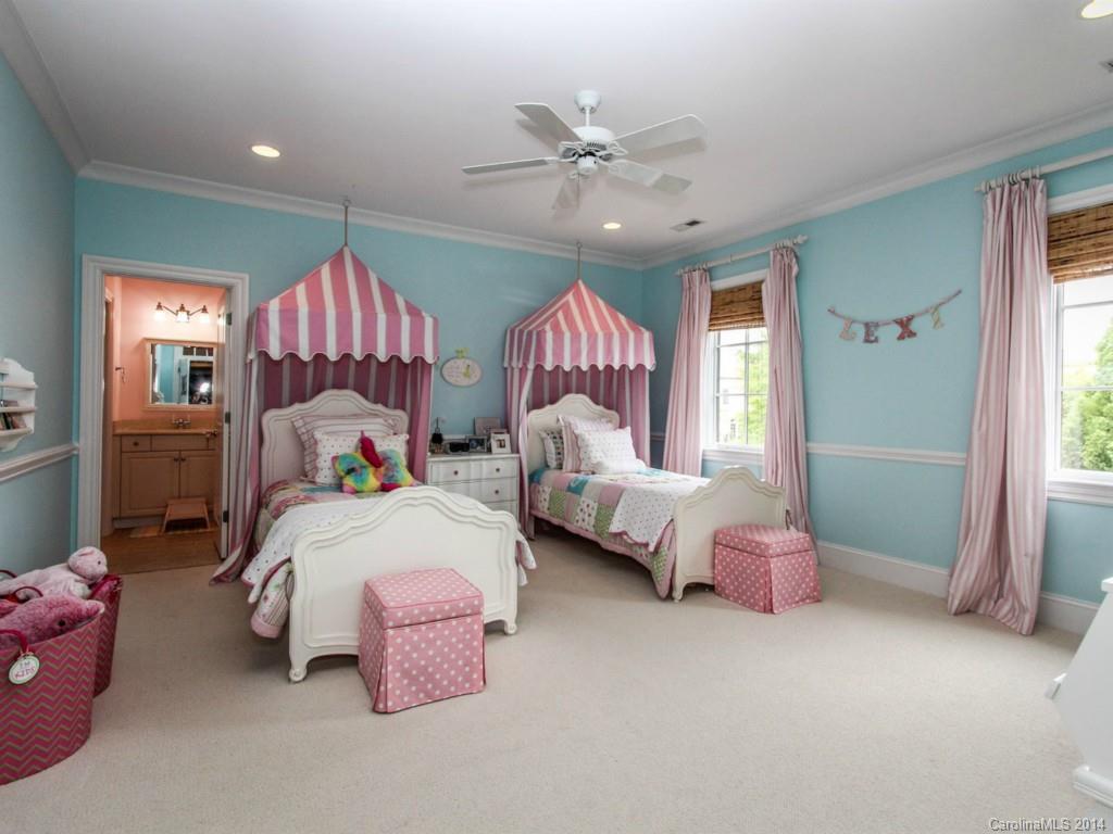 9106 Heydon Hall Circle Charlotte NC 28210