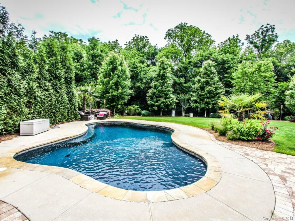 9106 Heydon Hall Circle Charlotte NC 28210