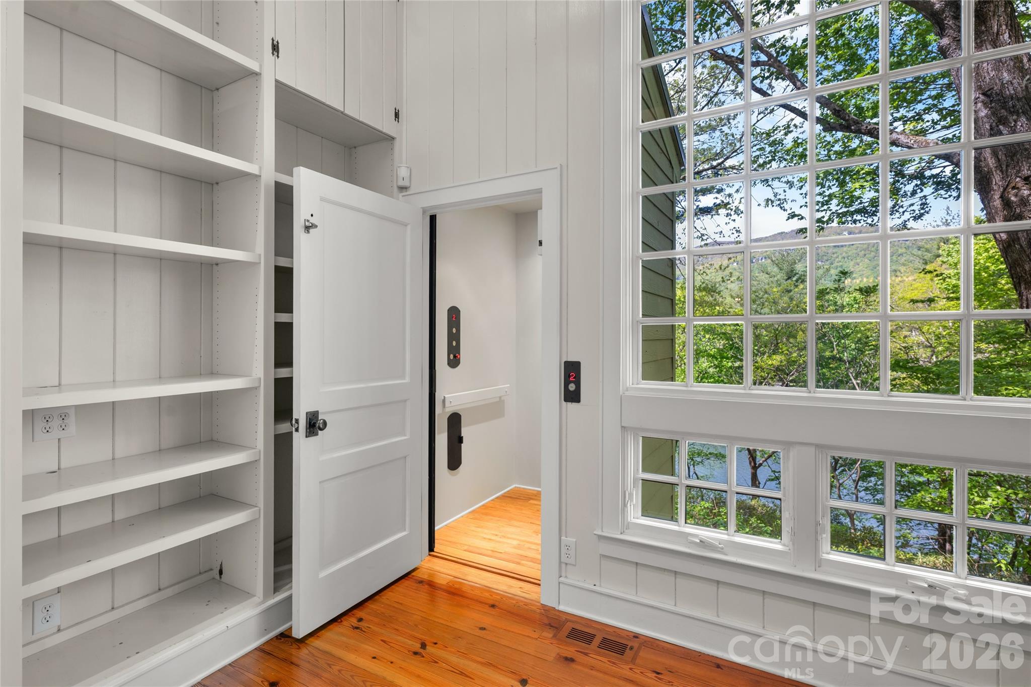 1957 Cold Mountain Road Lake Toxaway NC 28747