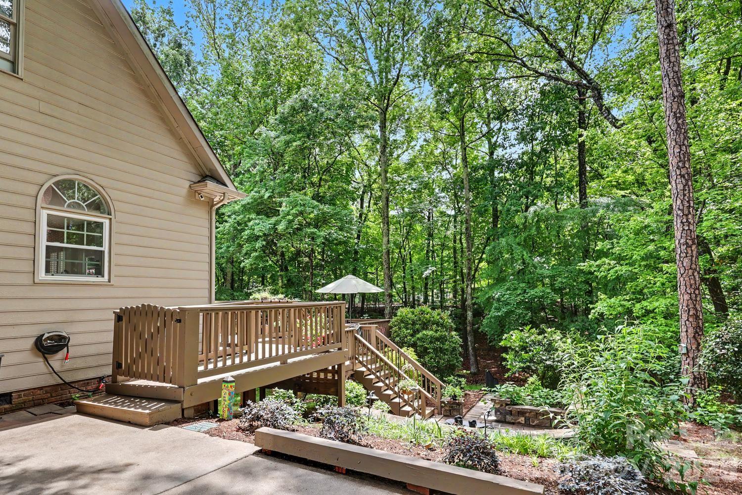 1218 Gateshead Lane Matthews NC 28105