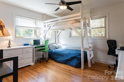 10 Lance Lane Asheville NC 28806