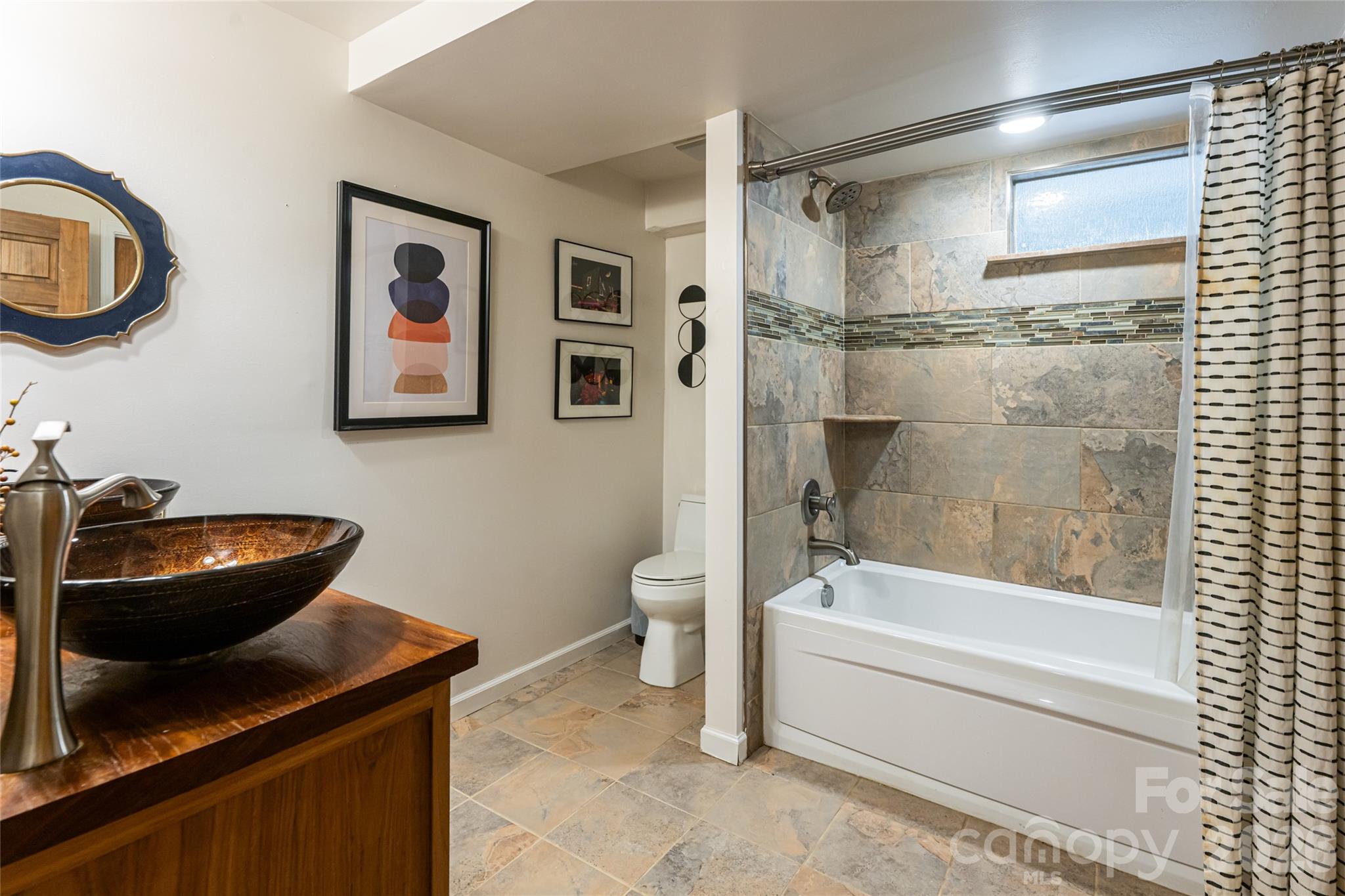 10 Lance Lane Asheville NC 28806