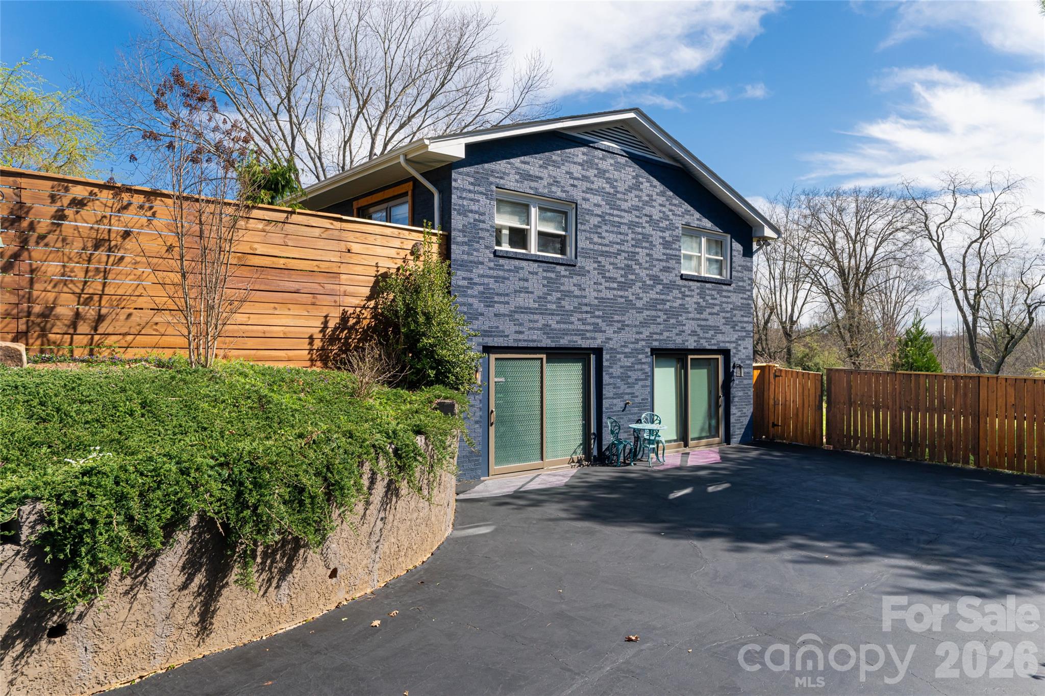 10 Lance Lane Asheville NC 28806