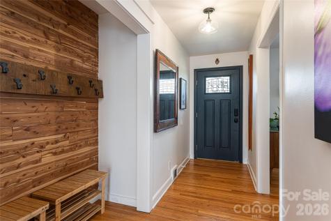 10 Lance Lane Asheville NC 28806