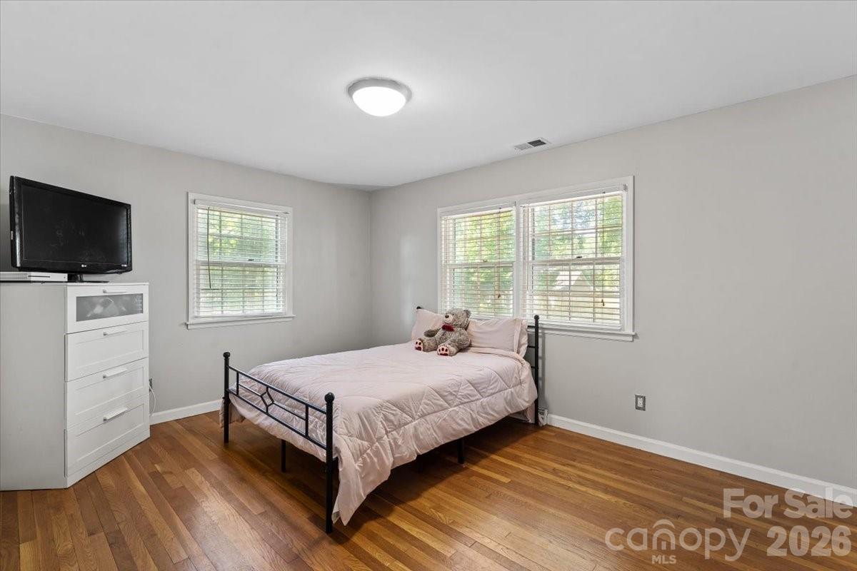 2010 Saratoga Drive Gastonia NC 28056