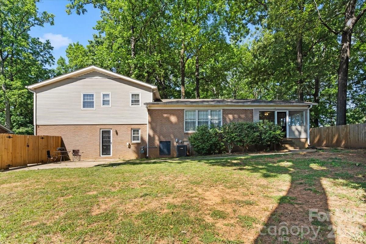 2010 Saratoga Drive Gastonia NC 28056