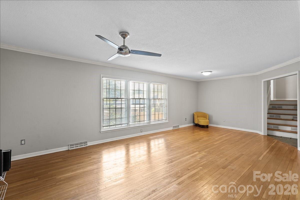 2010 Saratoga Drive Gastonia NC 28056