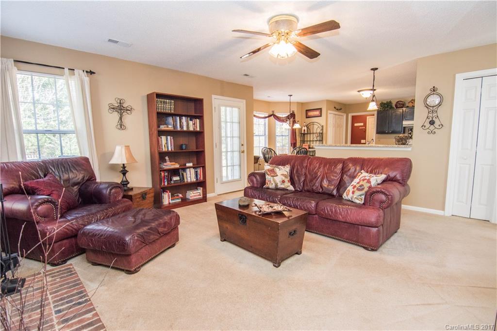 9225 Hanworth Trace Drive Charlotte NC 28277