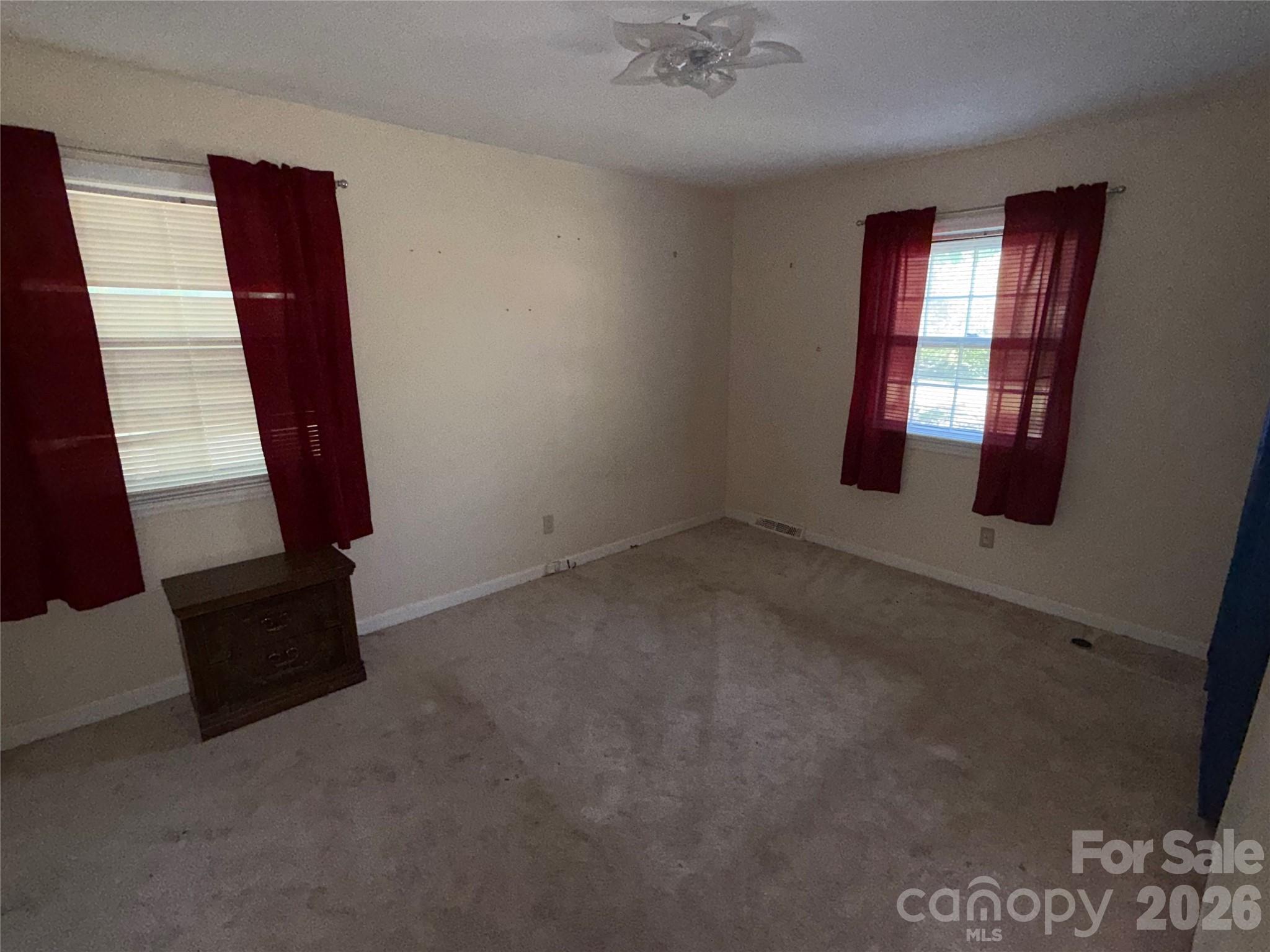 1129 Mclaughlin Drive Charlotte NC 28212