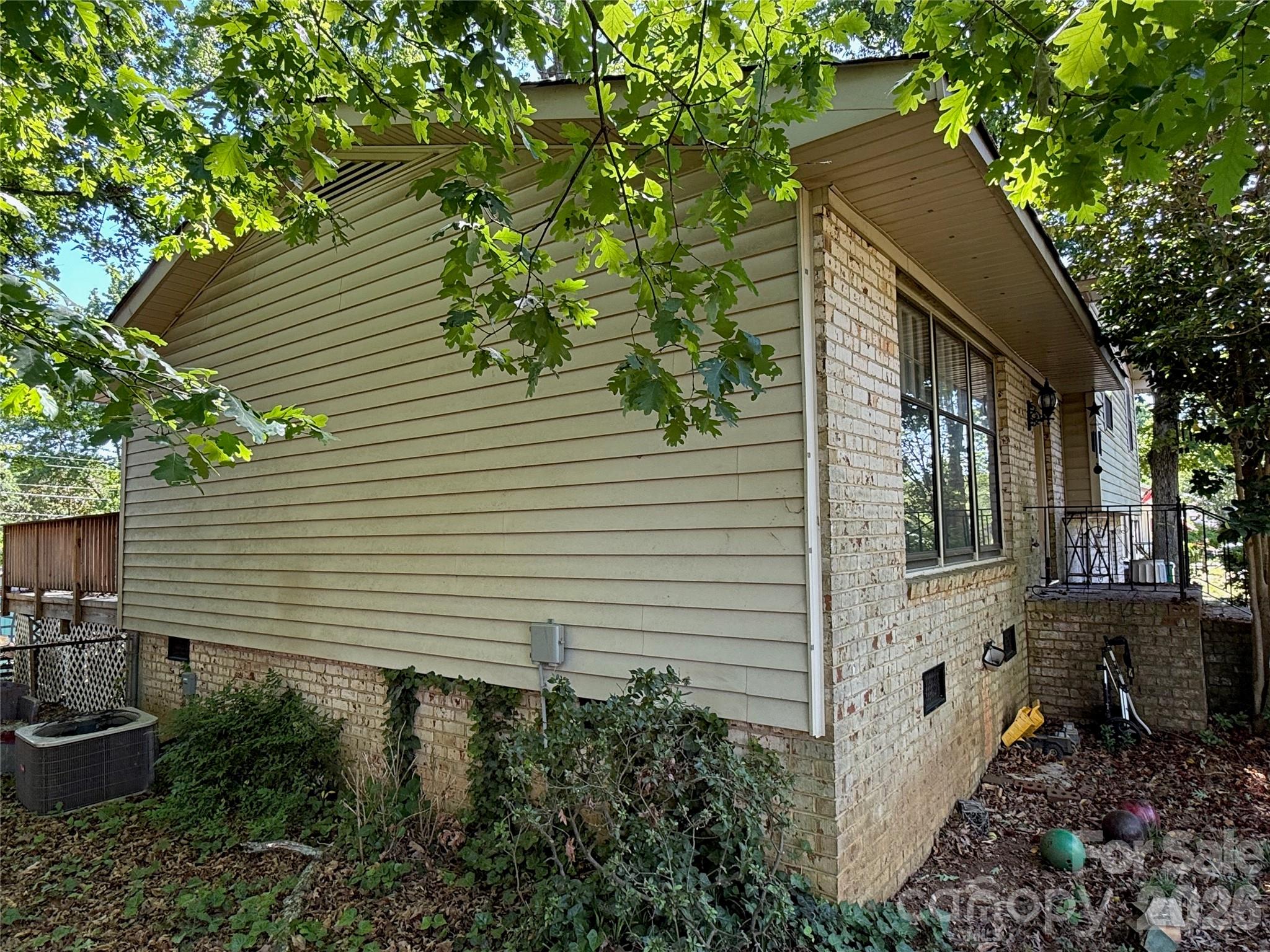 1129 Mclaughlin Drive Charlotte NC 28212