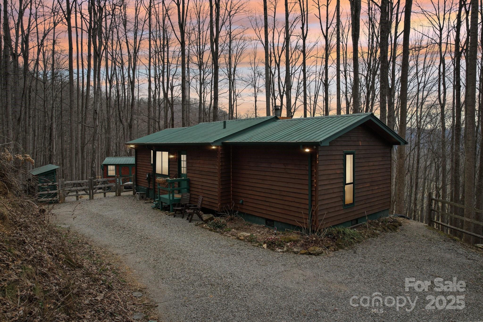 354 Roaring Creek Lane Waynesville NC 28785