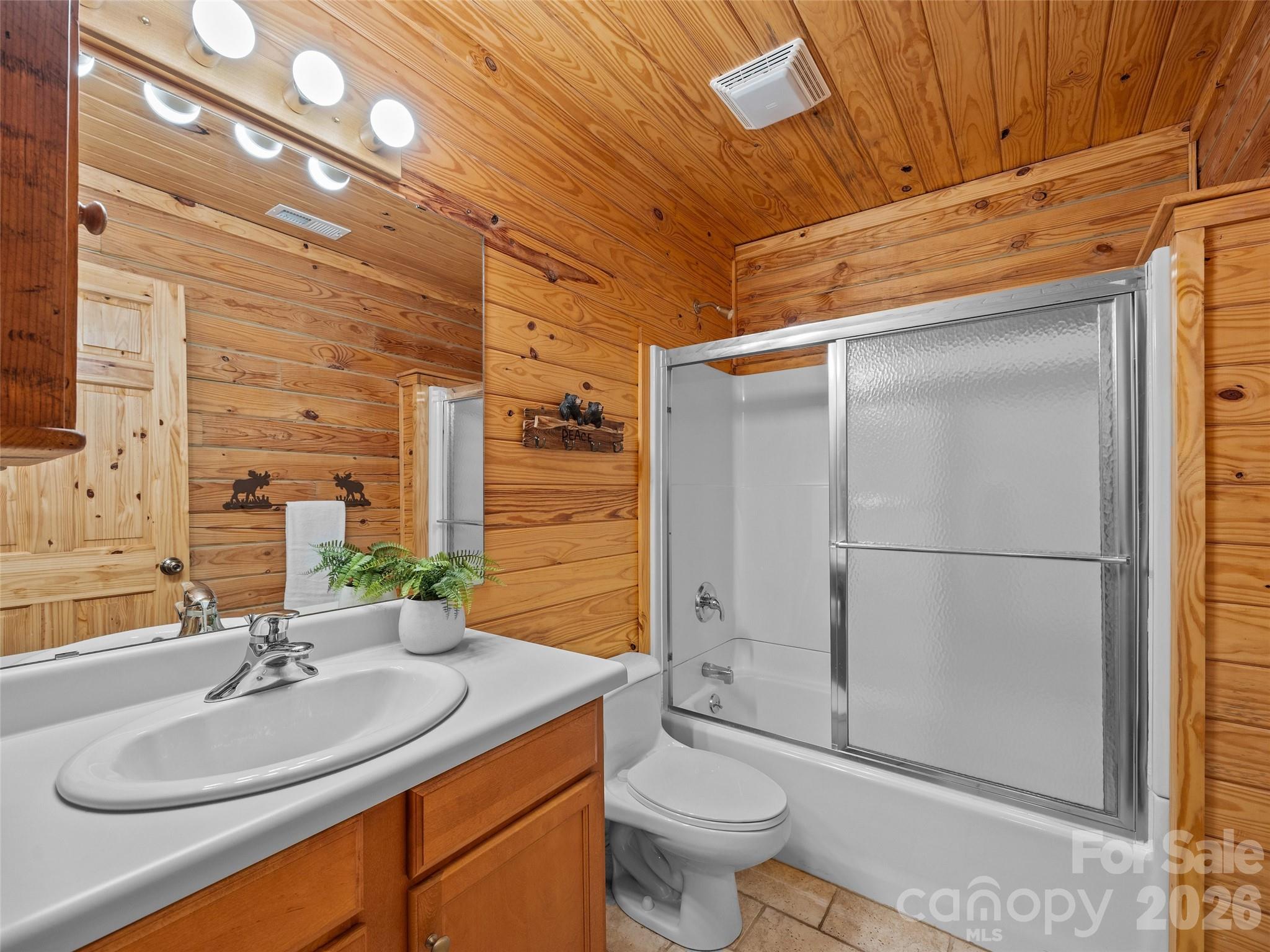 134 Mcdaniel Court Lake Lure NC 28746