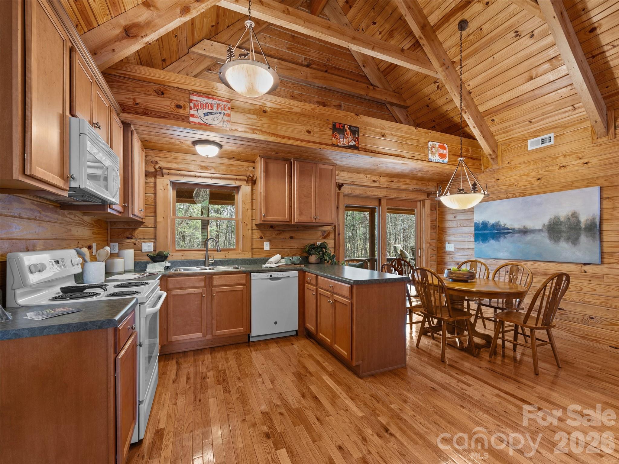 134 Mcdaniel Court Lake Lure NC 28746