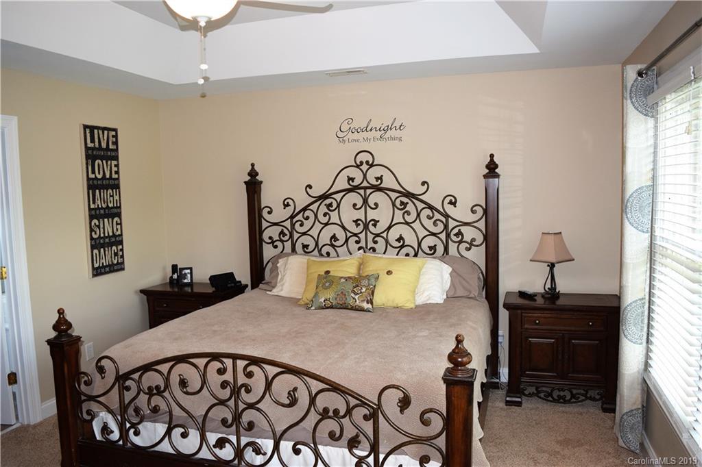 128 Oxford Drive Mooresville NC 28115