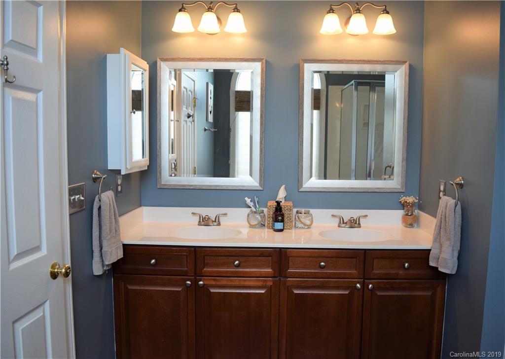128 Oxford Drive Mooresville NC 28115