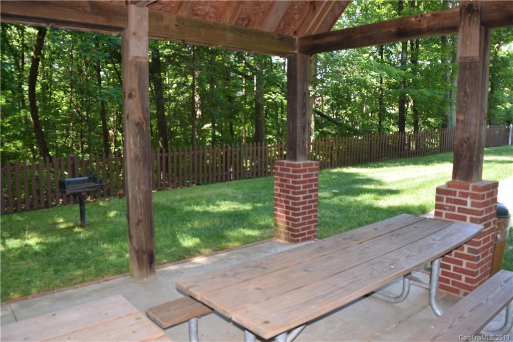 128 Oxford Drive Mooresville NC 28115