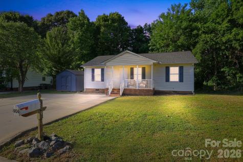 904 Hoke Street Kannapolis NC 28081