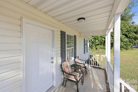 904 Hoke Street Kannapolis NC 28081