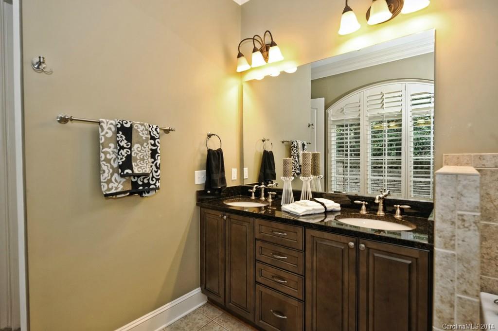 8812 Provence Village Lane Charlotte NC 28226